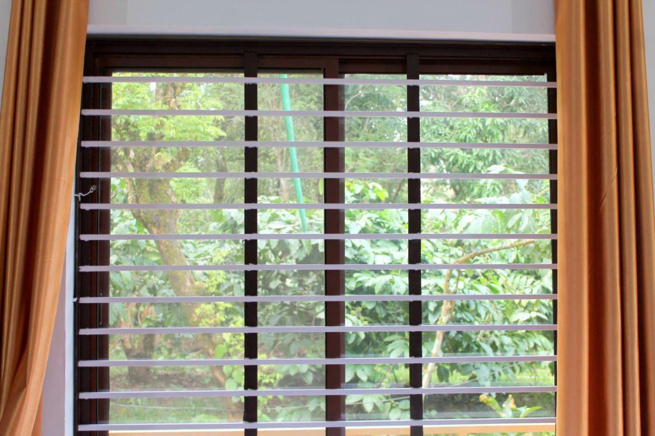 Woodside Homestay Wayanad Batheri Экстерьер фото